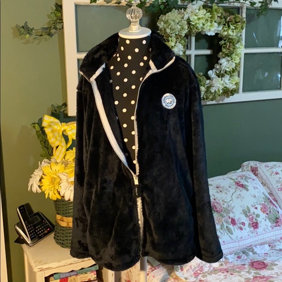 Ivory Ella Jacket - Picture 2 of 2